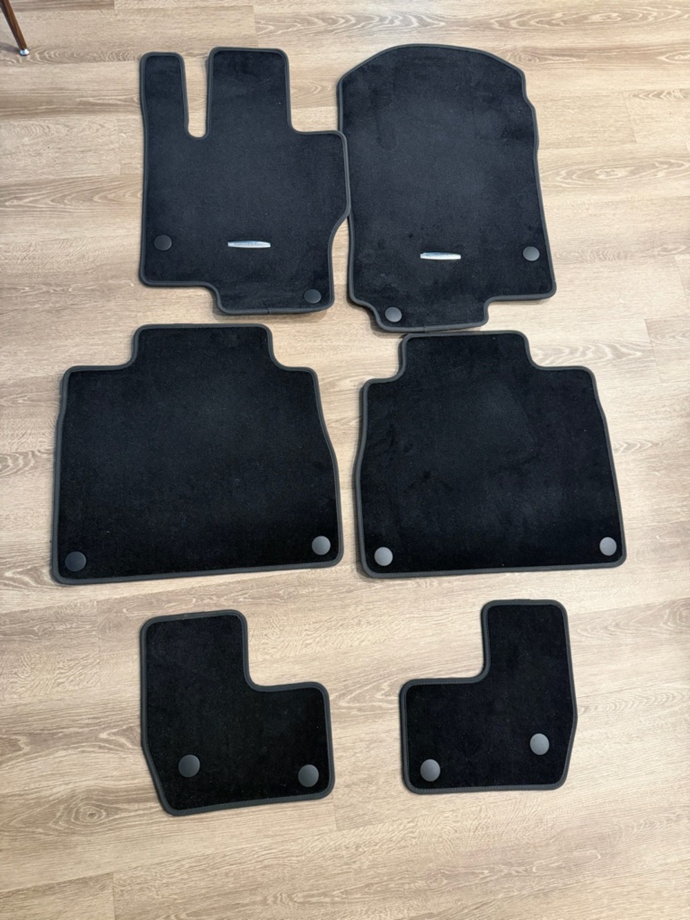 Mercedes 2020 GLE  Black Carpet Car Floor Mat Set - 6 Piece
